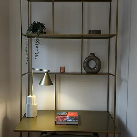 Comfort 3 Bedroom In Notting Hill *