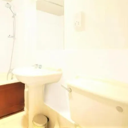 Charming Comfy By Kensington * London