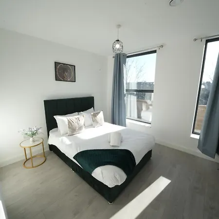 Quarto em Acomodações Particulares Broadway Great 7-minute Walk From The Underground Ealing