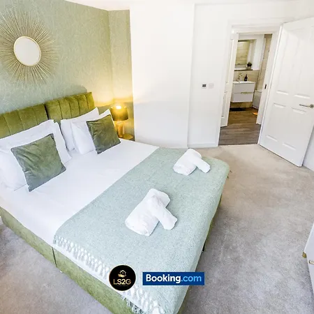 Stylish 2 Bedroom By Ls2g Short Lets & Serviced Greater With Free Parking Apartment