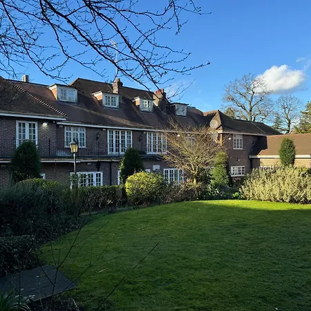 Guest house The Bishop London