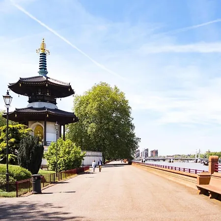 Chelsea Battersea & Private Rooftop Terrace * London