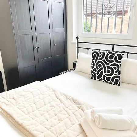 Holiday home Auracasa Monarch London