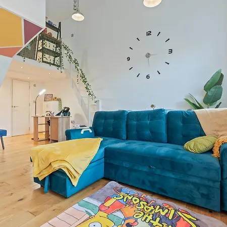 Cosy 1 Bed W Loft Sleeps 5 Close To Stations *
