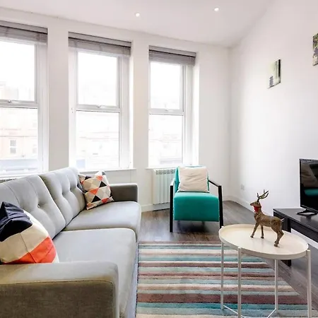 Flat 1