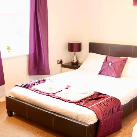 2 Bed - Westfield - Apartment London