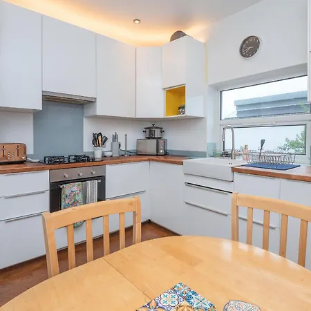 Apartment 2-bed Steps From Muswell Hill