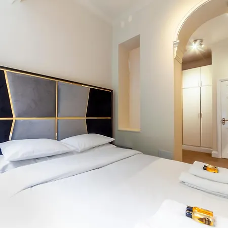 Apartment Captivating 3br Flat, 5 Min To Hyde Park