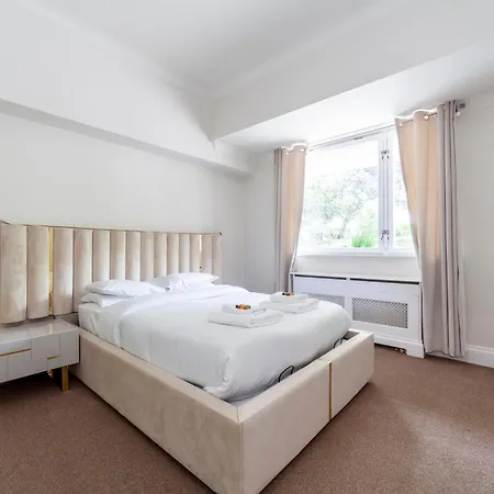 Captivating 3br Flat, 5 Min To Hyde Park * London