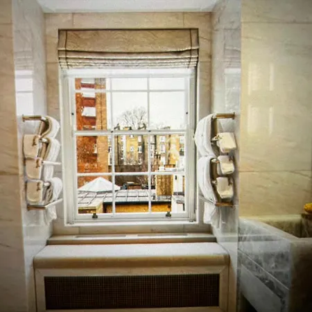 3bdr Elegance Deco Downtown Flat Unit 3 Holiday home London