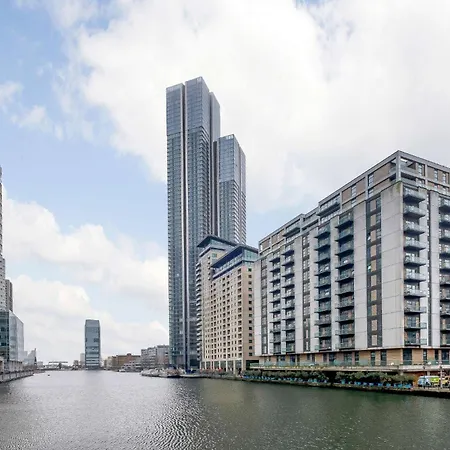 Apartment Londwell, Canary Wharf Stunning View Penthouse London