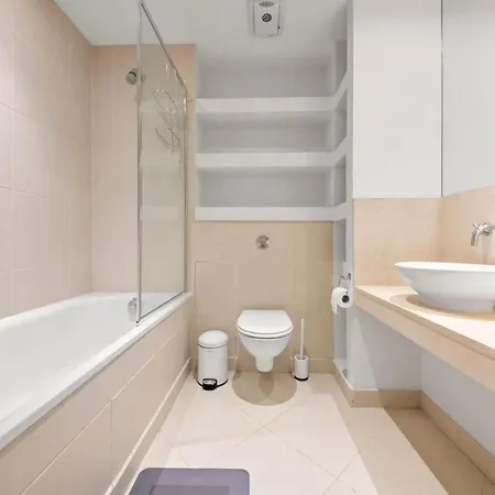 Londwell, Canary Wharf Stunning View Penthouse Apartment *