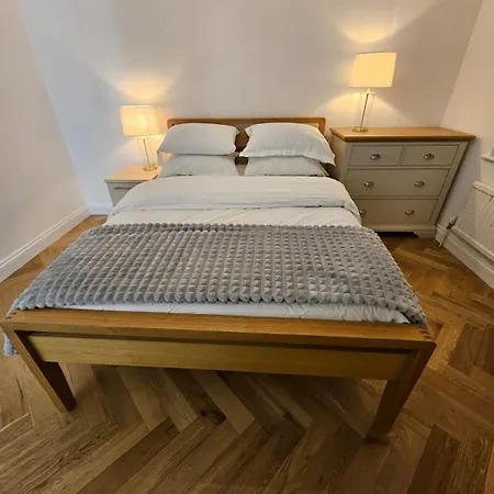 Inverness Road Apartment