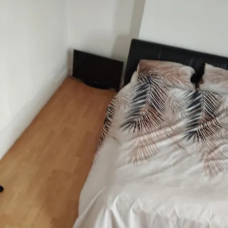Liverpool Road Homestay Thornton Heath