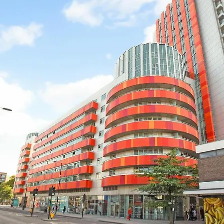 Auracasa 2 Bed O2 Canning London