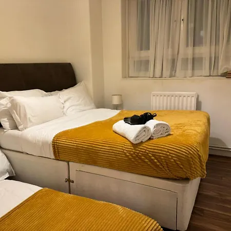 Alder House In Camden For 7 Guests Homestay London