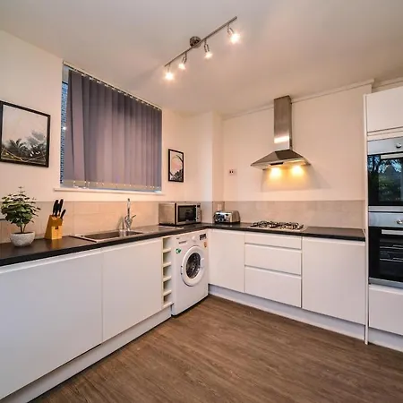 Apartment Modern 2-bed Nw Near Camden - Great Location & Transport *