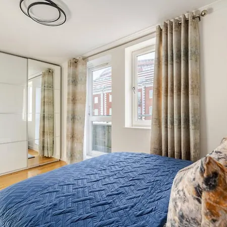 3 Bed Luxe And Cosy Maryleborne Retreat Apartment *