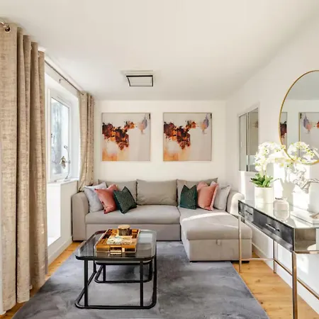 3 Bed Luxe And Cosy Maryleborne Retreat *
