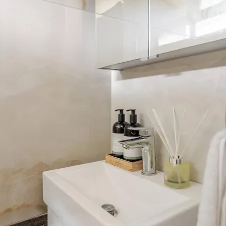 Apartment 3 Bed Luxe And Cosy Maryleborne Retreat