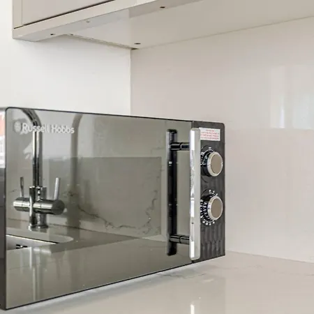 Apartment 3 Bed Luxe And Cosy Maryleborne Retreat *
