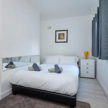 Comfy Flat Near Portobello Road *