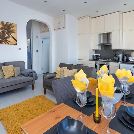 Comfy Flat Near Portobello Road *