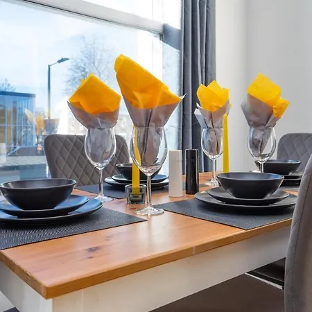 Comfy Flat Near Portobello Road Apartment