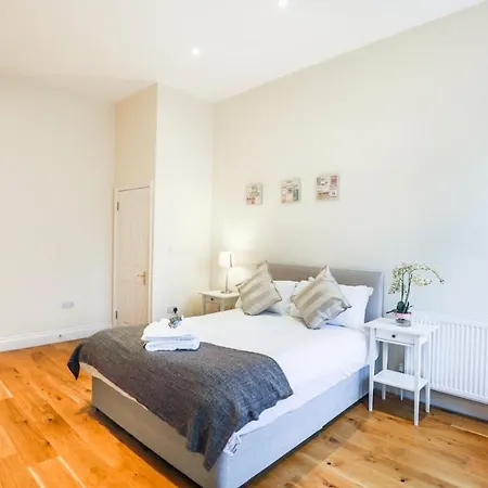 Notting Hill 2 Bed Flat - 5 Min To Portobello Road Apartment