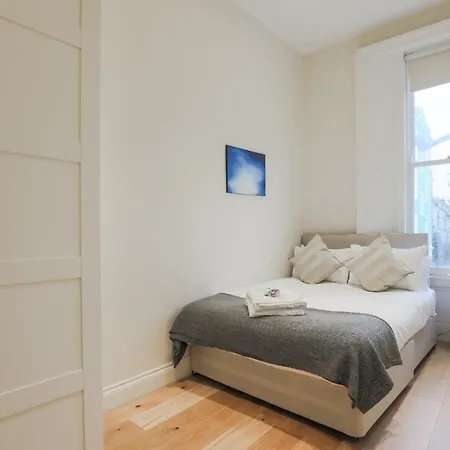 Notting Hill 2 Bed Flat - 5 Min To Portobello Road Apartment London