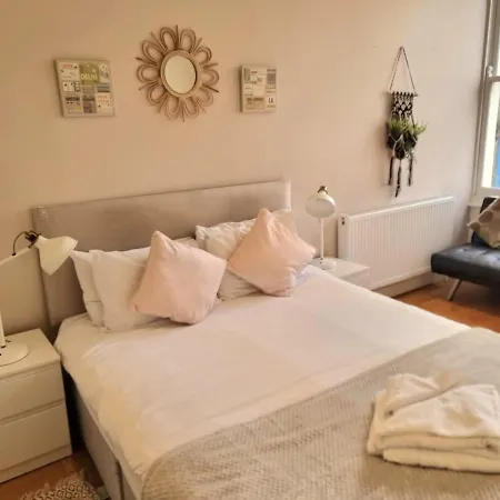 Apartment Notting Hill 2 Bed Flat - 5 Min To Portobello Road