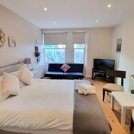 Notting Hill 2 Bed Flat - 5 Min To Portobello Road Apartment *