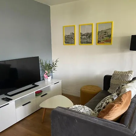 Apartment Lovely 1 Bedroom Flat *