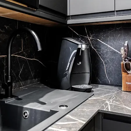 Luxury 2 Bedroom In London