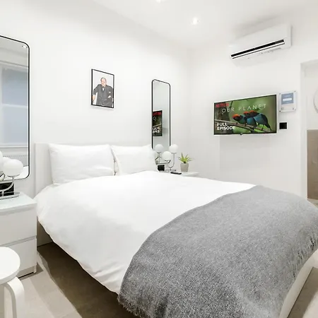 Holiday home Luxury 2 Bedroom In