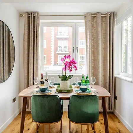 Apartment 3 Bed Luxe And Cosy Maryleborne Retreat *