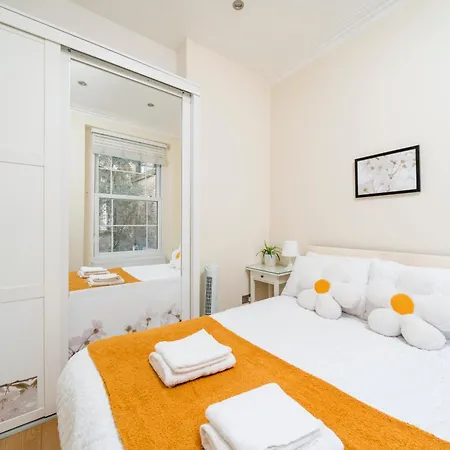 Apartment Charming & Modern Apartment, Heart Of Notting Hill, Prime Location, Close To Kensington Palace & Oxford Street London