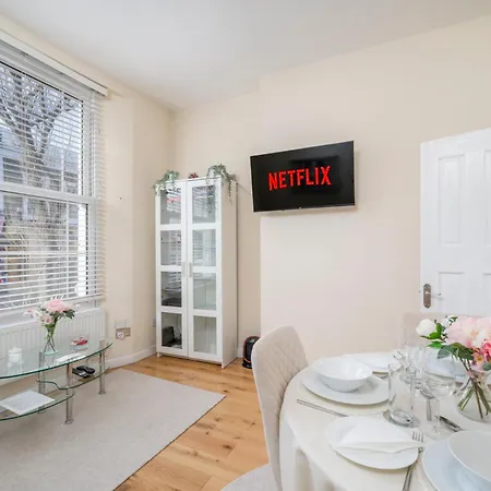 Apartment Charming & Modern Apartment, Heart Of Notting Hill, Prime Location, Close To Kensington Palace & Oxford Street