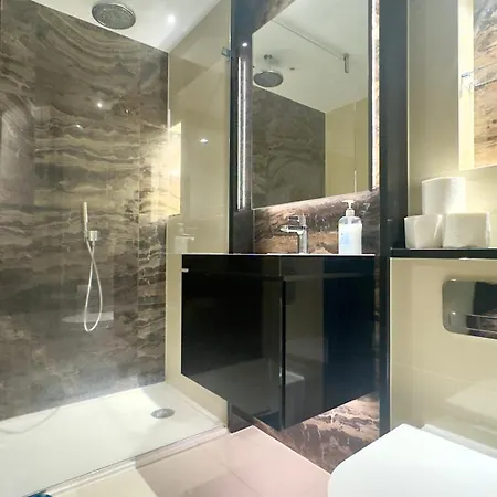 Luxury 2 Bedroom Edgware Road By Wild