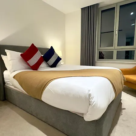 Luxury 2 Bedroom Edgware Road By Wild Apartment London