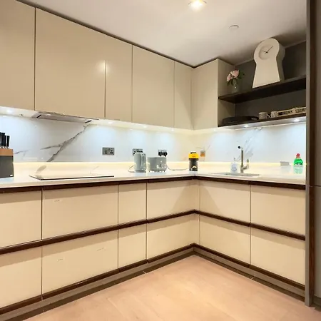 Luxury 2 Bedroom Edgware Road By Wild Apartment *