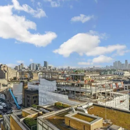 Apartment 5 Million Pound Stunning Luxury Penthouse Tower Bridge Sleeps 8 Private Jacuzzi
