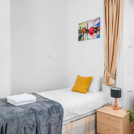 Spacious Canary Wharf Near 02 Arena, Excel Exhibition Centre, With Free Parking & Wifi