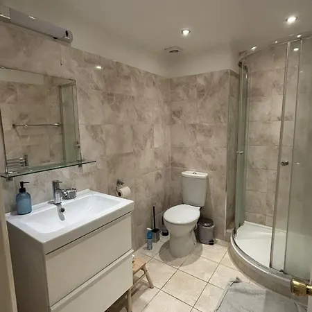 Apartment Ninas Flat London