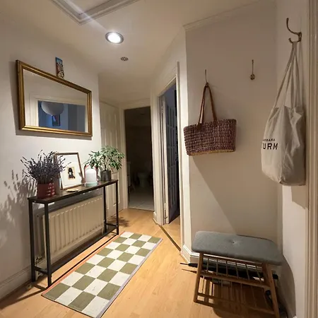 Ninas Flat *