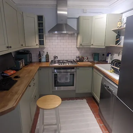 Bright And Cosy Garden Flat Apartment Barnet
