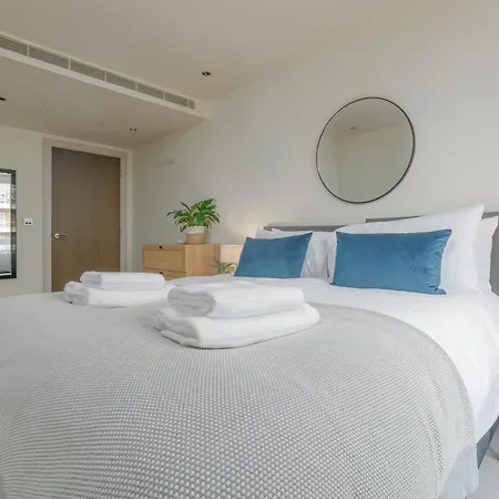 Starhost Residences - Spacious 1-bedroom With Balcony Apartment