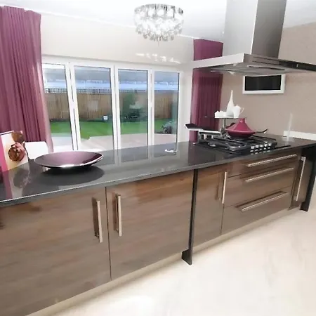 Luxury Private King With Huge Ensuite Homestay
