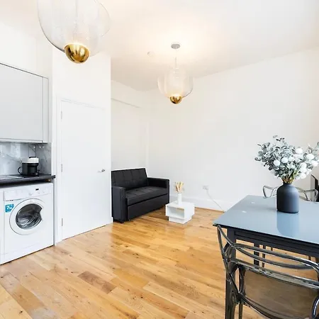 Apartment Spacious Islington London