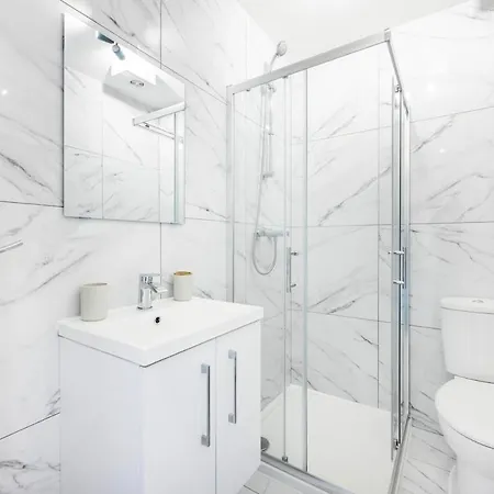 Apartment Spacious Islington *